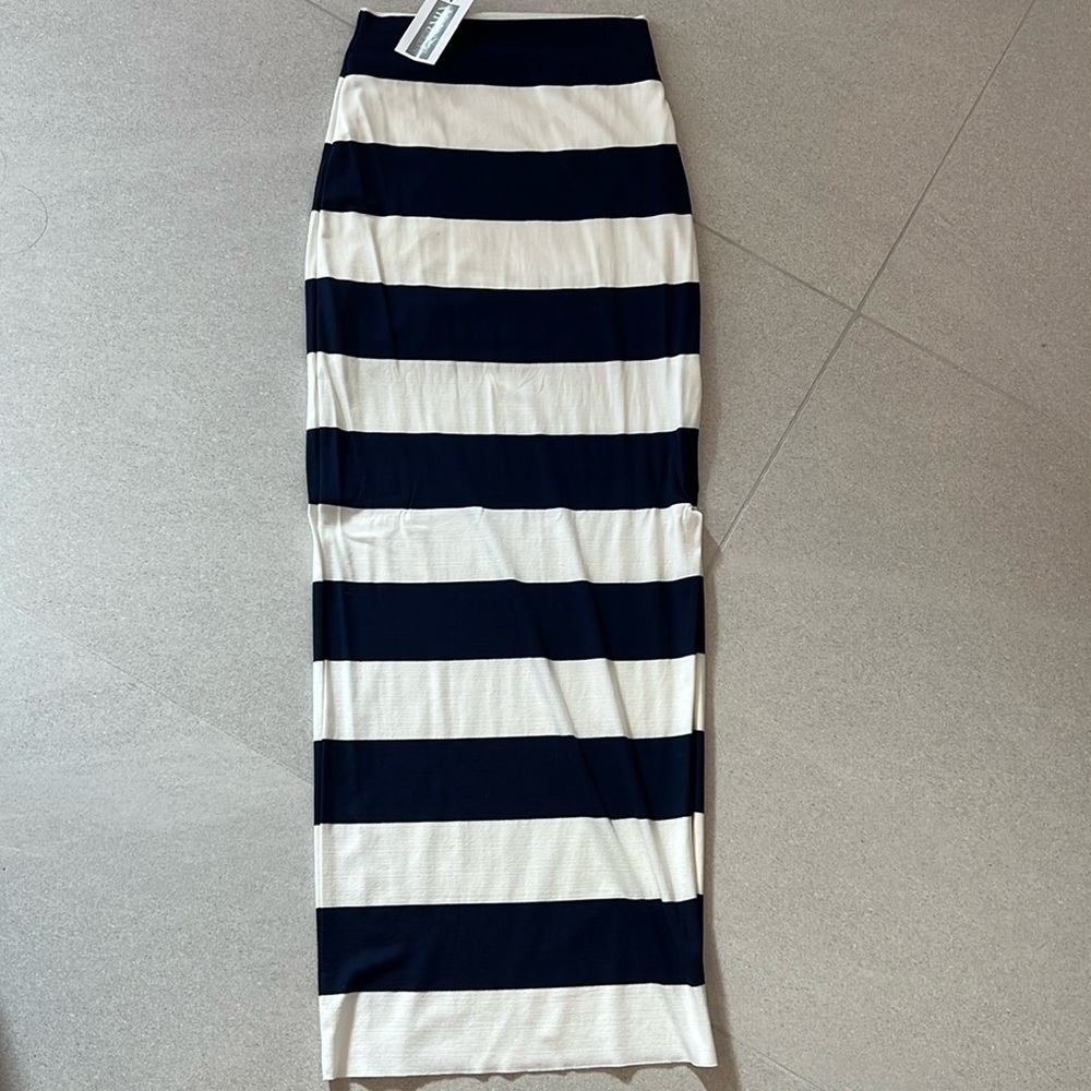 Nadia Tarr Maxi Fitted Skirt! Nwt